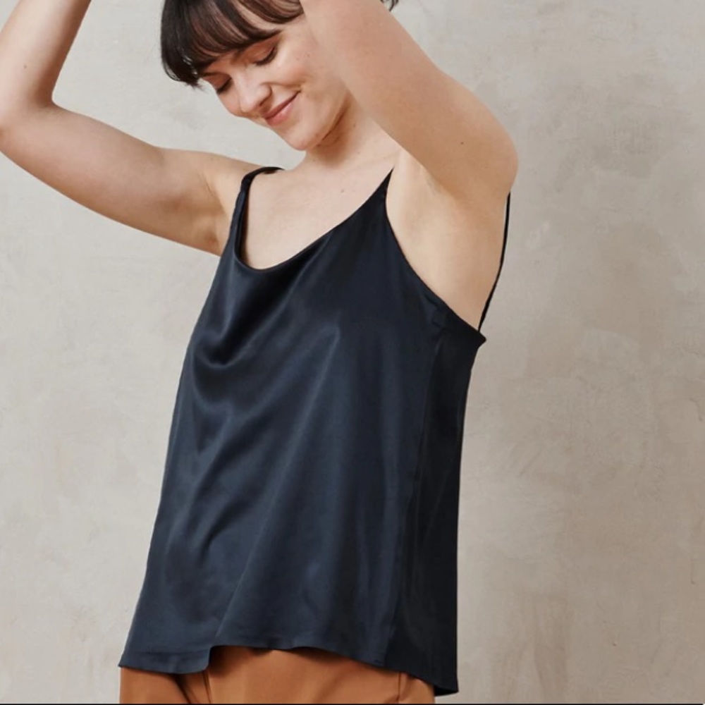ADAY Midnight (navy) take off satin tank
